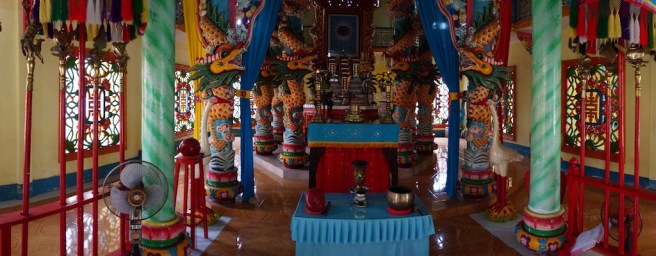 combo-buddhist-temple-vietnam-2013